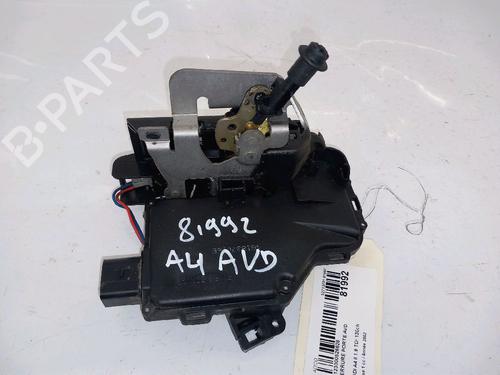 Front right lock AUDI A4 B6 (8E2) 1.9 TDI | BP30416393C97