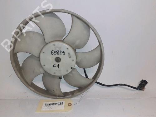 Used Radiator fan CITROËN C1 (PM_, PN_) 1.0 (68 hp) 30424265