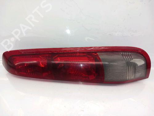Højre baglygte NISSAN X-TRAIL I (T30) 2.2 Di 4x4 (114 hp) 30424187