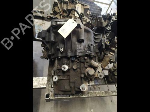 Gearkasse MAZDA 6 Hatchback (GG) 2.0 DI (GG14) (121 hp) 30427411