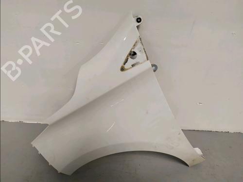 Used Left front fenders Left front fenders 37216395 37216395