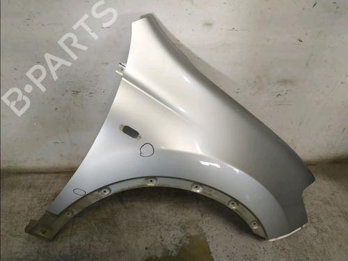 Guarda-lamas direito NISSAN QASHQAI I (J10, NJ10) 1.5 dCi (110 hp) 33034000