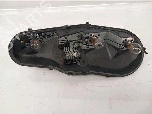 Support de lampe PEUGEOT 107 (PM_, PN_) 1.0 (68 hp) 31868049