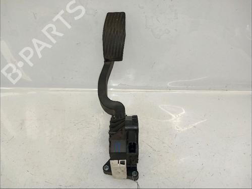 Używane Pedał OPEL CORSA D (S07) 1.3 CDTI (L08, L68) (75 hp) 30417852