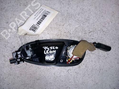 Front right interior door handle SEAT LEON (1P1) 1.9 TDI | BP30418890I14 - Image 2