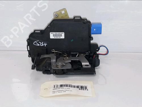 Højre bagtil lås Højre bagtil lås VW POLO IV (9N_, 9A_) 1.4 16V (80 hp) 33867165 33867165