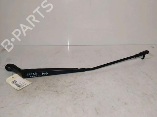 Bras d'essuie-glace avant PEUGEOT 407 (6D_) 2.0 16V (6DRFJC, 6DRFJE, 6DRFJF) (140 hp) 30429660