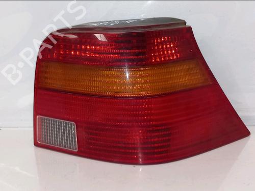 Used Right taillight Right taillight 37229103 37229103