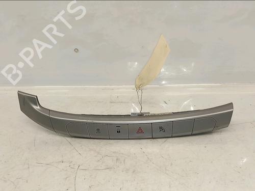 Used Warning switch Warning switch 32488067 32488067