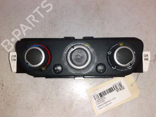 Used Climate control RENAULT MEGANE III Hatchback (BZ0/1_, B3_) 1.5 dCi (BZ0C) (90 hp) 30424451