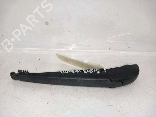 Used Rear windshield wiper arm TOYOTA VERSO (_R2_) 2.0 D-4D (AUR20_, AUR20R) (126 hp) 30417163