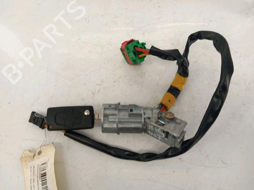 Used Ignition barrel PEUGEOT 1007 (KM_) 1.6 16V (109 hp) 30422611