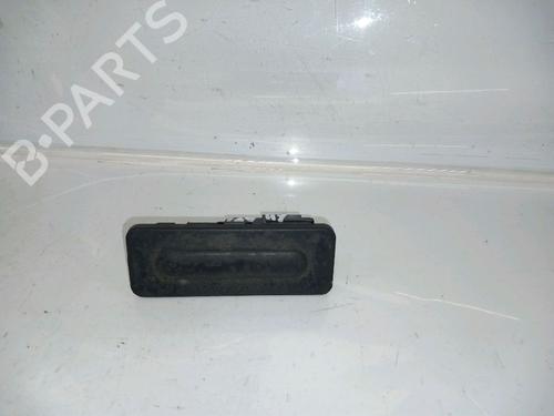 Used Tailgate handle PEUGEOT 208 I (CA_, CC_) 1.2 VTI 82 (82 hp) 30414392