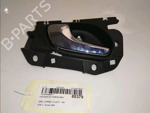Venstre bak invendig håndtak Venstre bak invendig håndtak OPEL CORSA D (S07) 1.3 CDTI (L08, L68) (90 hp) 33713557 33713557