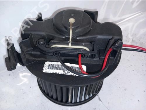 Heater blower motor RENAULT CLIO III (BR0/1, CR0/1) 1.5 dCi | BP31058188M62