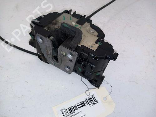 Used Front left lock RENAULT CLIO III (BR0/1, CR0/1) 1.2 16V (BR02, BR0J, BR11, CR02, CR0J, CR11) (75 hp) 30415811
