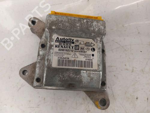 Used ECU airbags RENAULT TRAFIC II Bus (JL) 1.9 dCI 100 (JL0C, JL0K) (101 hp) 30416773