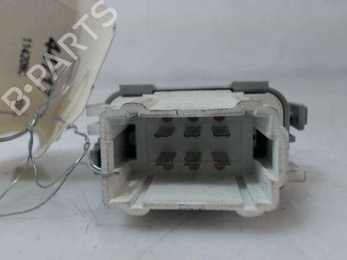 Right rear window switch RENAULT VEL SATIS (BJ0_) 2.2 dCi (BJ0E, BJ0F) | BP30423982I28 - Image 2
