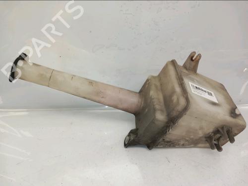 Used Windscreen washer tank HYUNDAI SANTA FÉ I (SM) 2.0 CRDi 4x4 (113 hp) 31326897