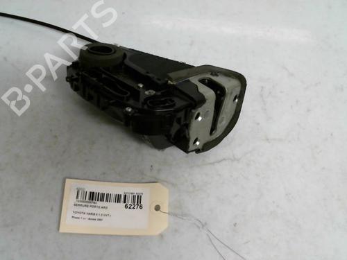 Used Rear right lock TOYOTA YARIS (_P9_) 1.3 VVT-i (SCP90_, SCP90R) (87 hp) 30424048