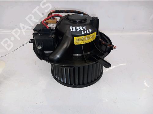 Used Heater blower motor VW GOLF VI (5K1) 2.0 TDI (110 hp) 30608004