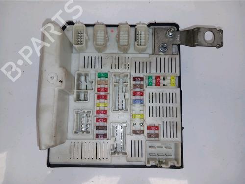 Used Fuse box RENAULT KANGOO / GRAND KANGOO II (KW0/1_) 1.5 dCi 110 (KW0C, KW0H) (110 hp) 30488637