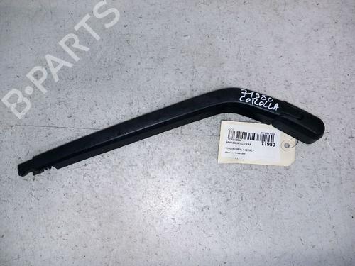 Used Rear windshield wiper arm TOYOTA COROLLA Verso (_E12_) 2.0 D-4D (CDE120_, CDE120R) (90 hp) 30433583