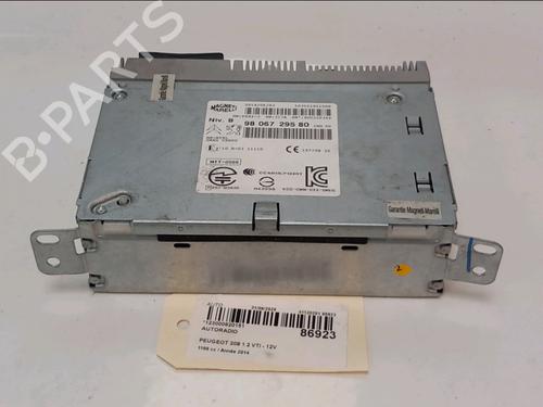 Used Radio Radio 39161776 39161776