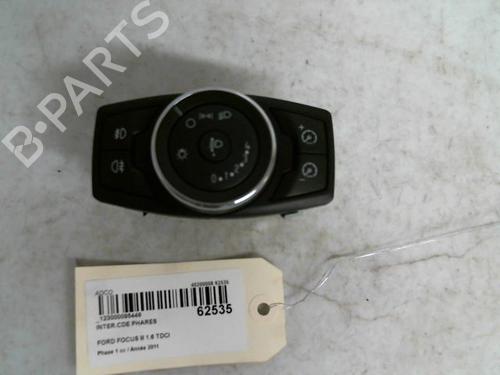 Used Headlight switch FORD FOCUS III 1.6 TDCi (115 hp) 30419901