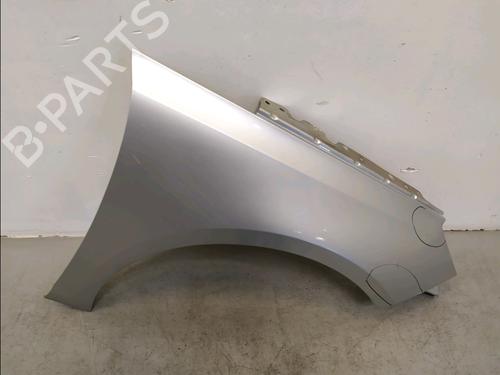 Used Right front fenders Right front fenders 39462124 39462124