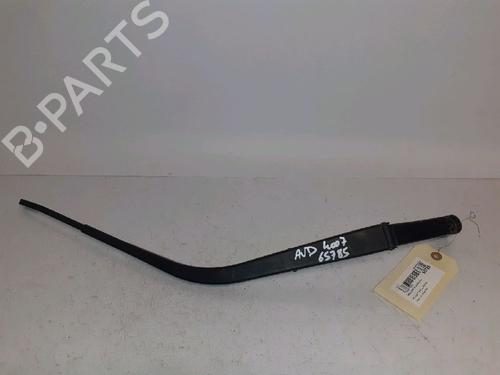 Used Front windshield wiper arm PEUGEOT 4007 (VU_, VV_) 2.2 HDi (156 hp) 30415320