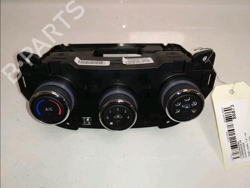 Used Climate control Climate control 39259655 39259655