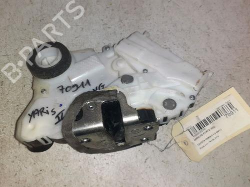 Venstre fortil lås TOYOTA YARIS (_P9_) 1.0 VVT-i (KSP90_, KSP90R) (69 hp) 30434132