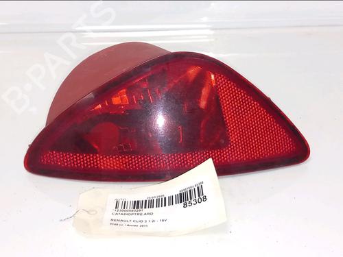 Used Rear bumper right light Rear bumper right light RENAULT CLIO III (BR0/1, CR0/1) 1.2 16V (BR02, BR0J, BR11, CR02, CR0J, CR11) (75 hp) 33713643 33713643
