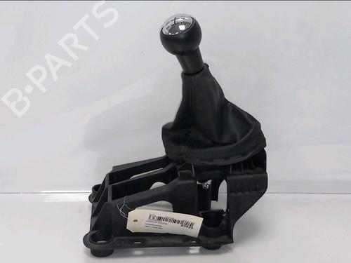 Selector da caixa Selector da caixa CITROËN C3 I (FC_, FN_) 1.4 HDi (68 hp) 36660553 36660553