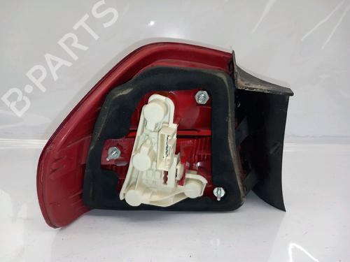 Right taillight BMW 3 (E90) 318 d | BP30422062C35 - Image 2