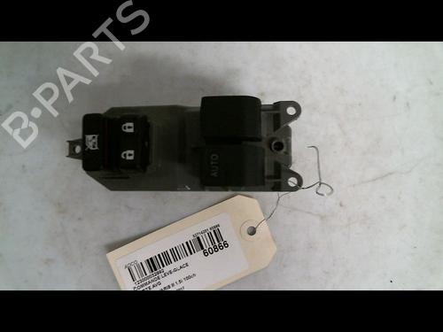 Used Left front window switch TOYOTA YARIS (_P13_) 1.5 Hybrid (NHP130_) (101 hp) 30423377