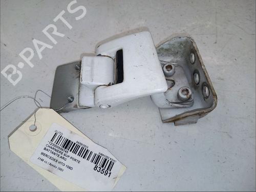 Used Hinge/Door check strap MERCEDES-BENZ VITO Van (W638) 108 CDI 2.2 (638.094) (82 hp) 30423412