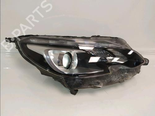 Used Right headlight Right headlight PEUGEOT 2008 I (CU_) 1.6 BlueHDi 120 (120 hp) 36517235 36517235