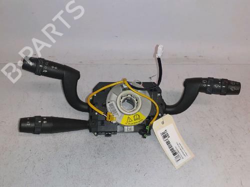Used Steering column stalk LANCIA MUSA (350_) 1.4 (350.AXA11, 350.AXA1A) (95 hp) 30432484