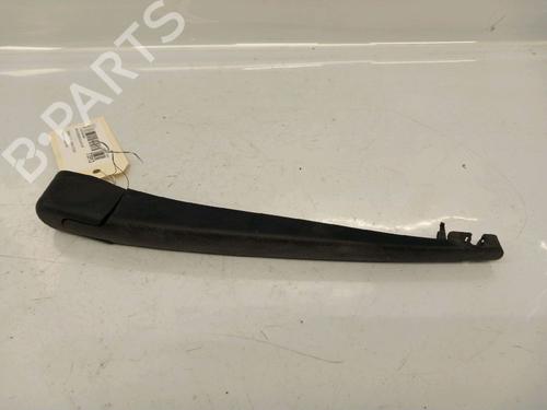 Used Rear windshield wiper arm RENAULT MEGANE III Hatchback (BZ0/1_, B3_) 1.5 dCi (BZ0C) (90 hp) 30416187