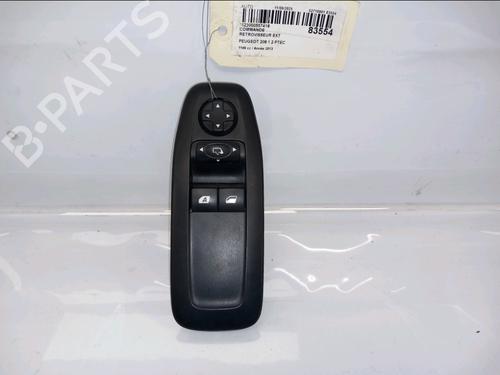 Used Mirror switch PEUGEOT 208 I (CA_, CC_) 1.2 VTI 82 (82 hp) 30414381