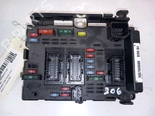 Used Fuse box PEUGEOT 206 Hatchback (2A/C) 1.6 HDi 110 (109 hp) 30423575