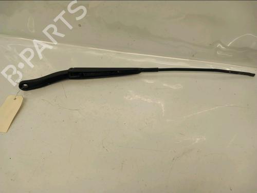 Braccio tergicristallo anteriore RENAULT CLIO III (BR0/1, CR0/1) 1.5 dCi (BR17, CR17) (86 hp) 32131429