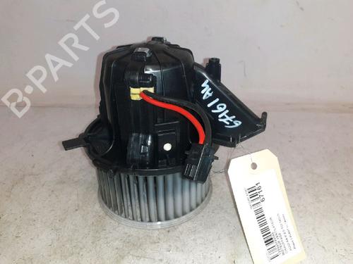 Used Heater blower motor AUDI A4 B8 Avant (8K5) 2.0 TDI (143 hp) 30422093
