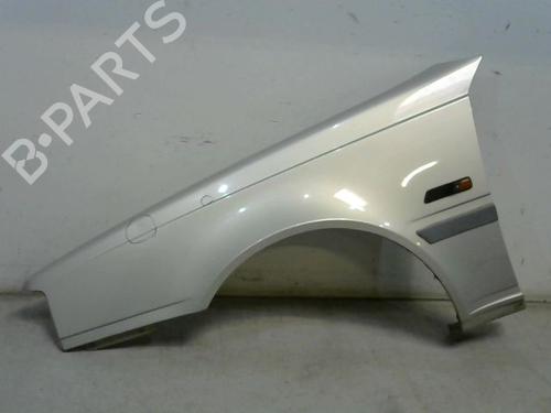 Used Left front fenders VOLVO 460 (464) 1.9 Turbo-Diesel (90 hp) 30421321