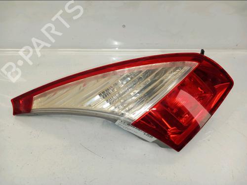 Venstre baglygte bagklap RENAULT MEGANE III Hatchback (BZ0/1_, B3_) 1.5 dCi (BZ0C) (90 hp) 31058258