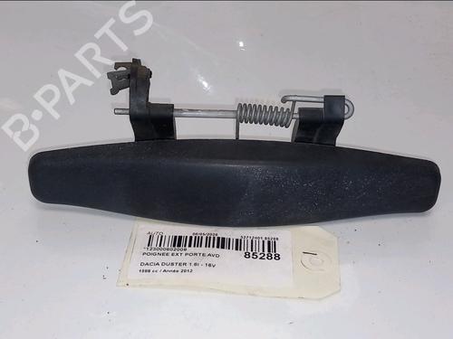 Używane Klamka zewnętrzna drzwi przednich prawych Klamka zewnętrzna drzwi przednich prawych DACIA DUSTER (HS_) 1.6 16V Hi-Flex (105 hp) 35972213 35972213