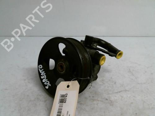 Used Steering pump KIA SORENTO I (JC) 2.5 CRDi 4WD (140 hp) 30429751