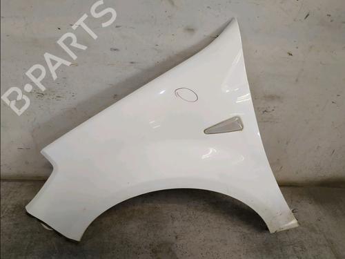 left-front-fenders-dacia-sandero-2008-32741677 main image